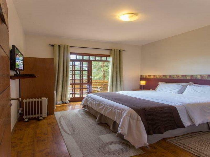 Pousada La Toscana Кампус-ду-Жордау Экстерьер фото